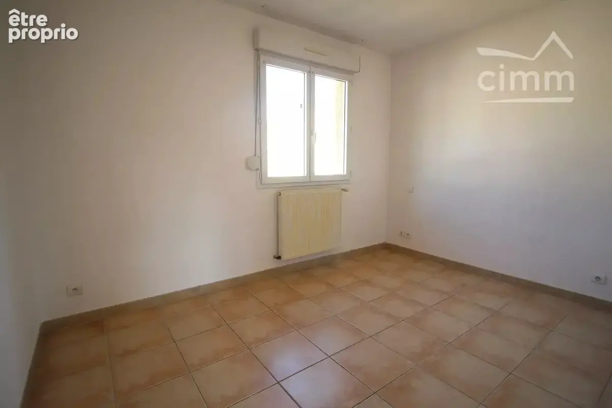 A vendre maison avec jardin et garage - photo 7
