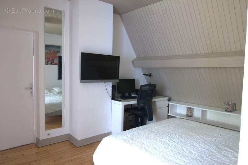 Maison à LE LARDIN-SAINT-LAZARE