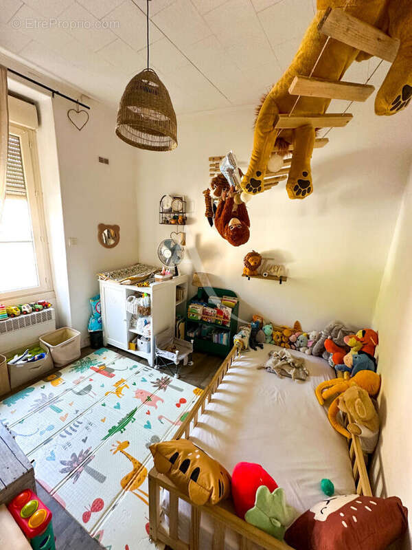 Maison à vendre en plein centre d'Apremont avec jardin et vue château - photo 5