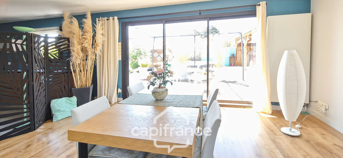 Maison contemporaine avec piscine et garage – sans vis-à-vis – bellerive-sur-allier / 03 - photo 6
