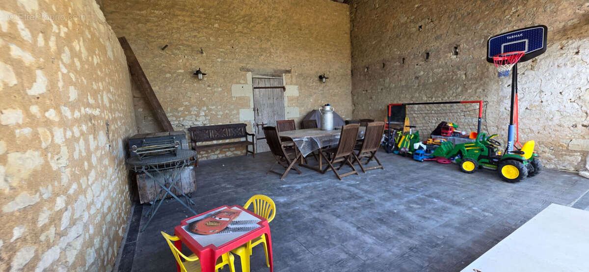 Maison à SAINT-SAUVEUR