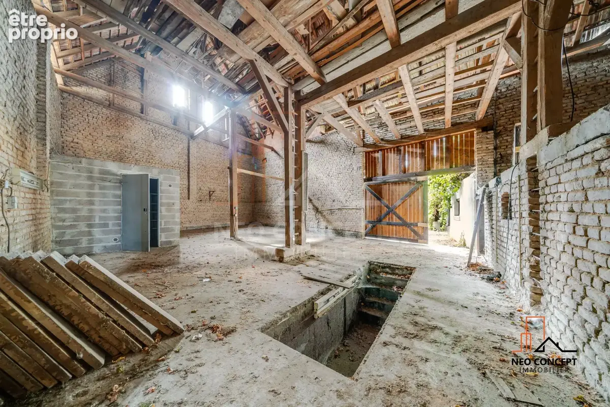 * ECKWERSHEIM - Sublime grange de 140 m² à rénover à votre goût ! * - photo 3