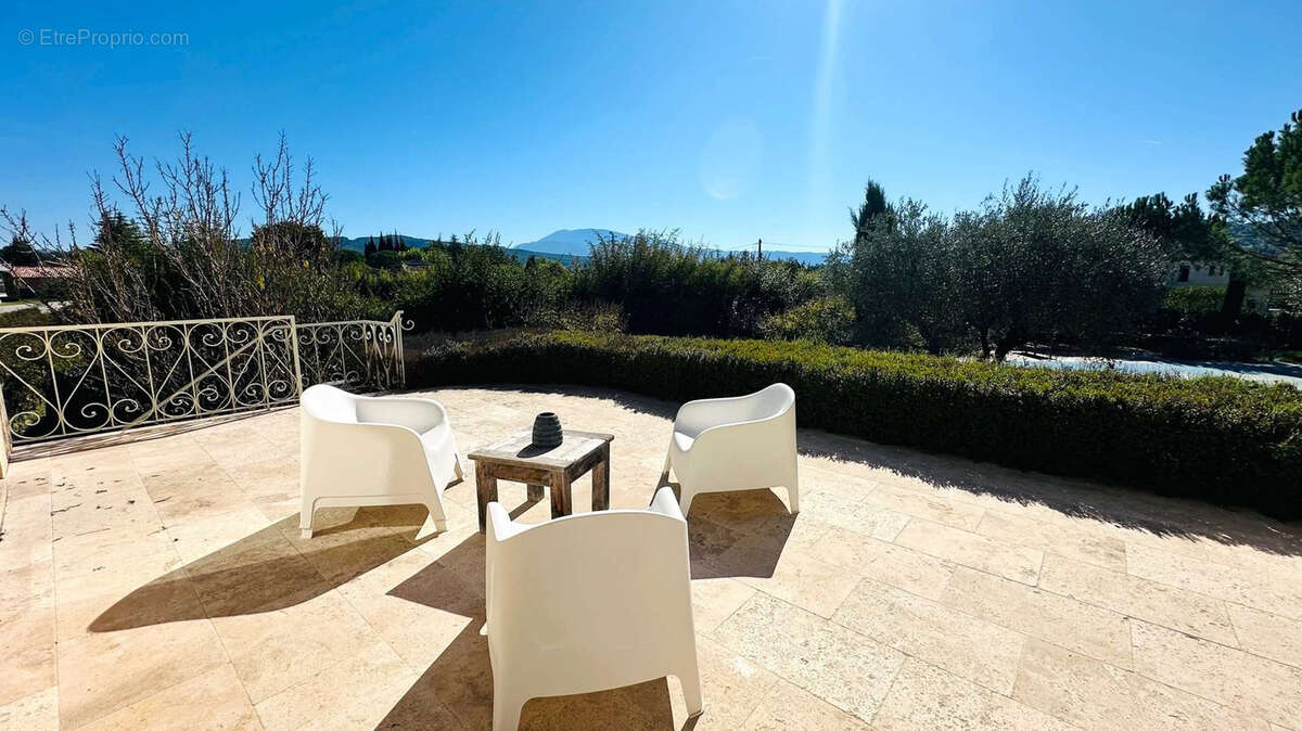 Maison à VAISON-LA-ROMAINE