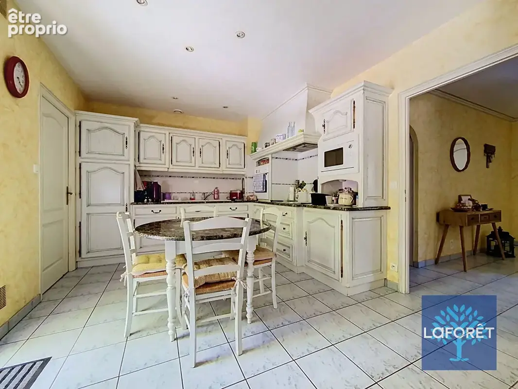 Maison de plain-pied Chantonnay 4 pièce(s) 109 m2 - photo 5