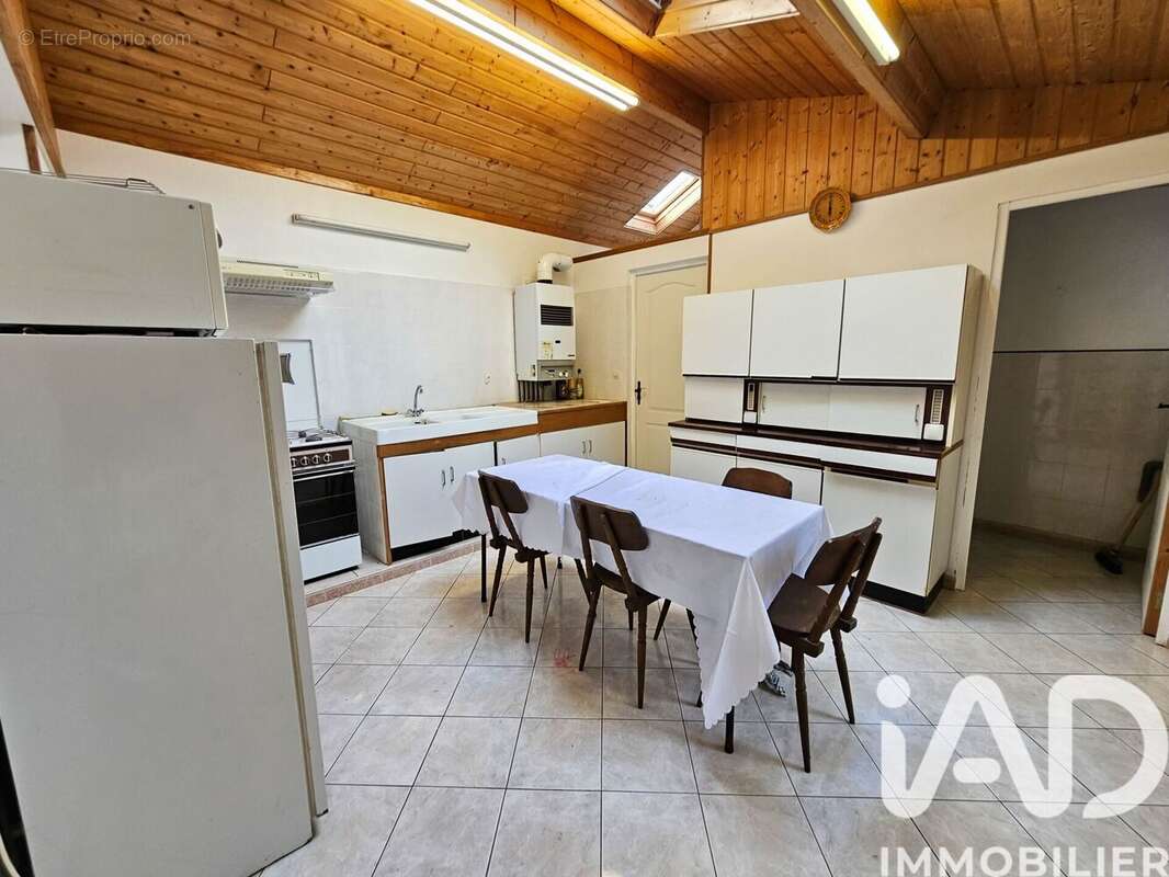 Maison 320 m² à Merville  - photo 8