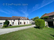 Maison à FERE-CHAMPENOISE