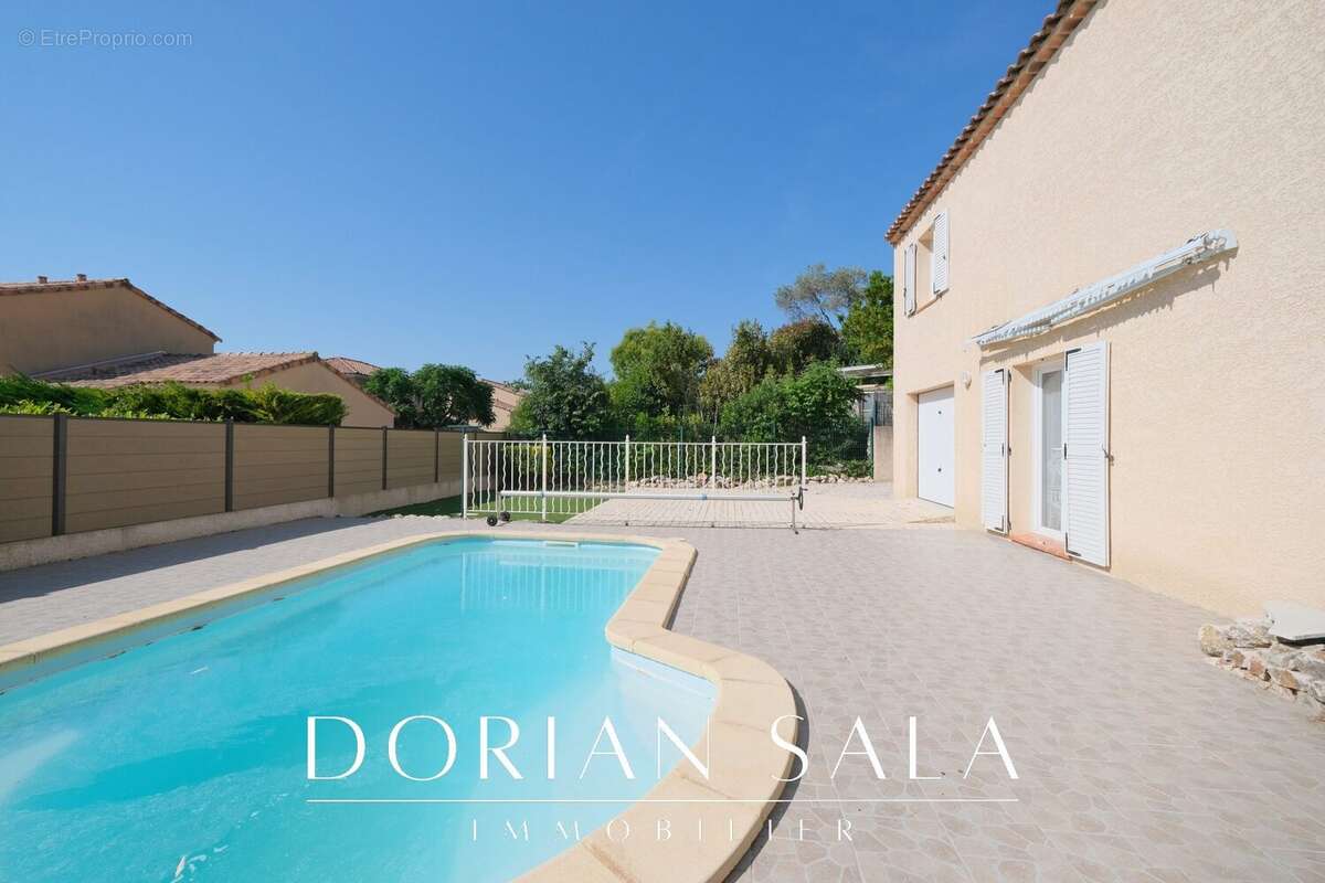 Maison à MARSEILLE-9E