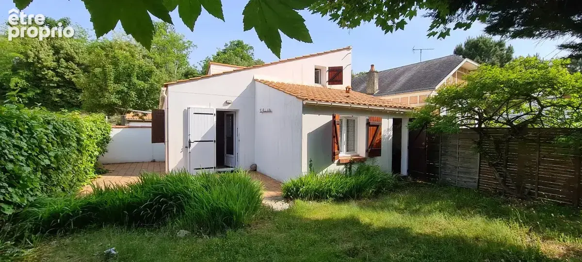 Photo Maison à Longeville-Sur-Mer au prix de 182 000€