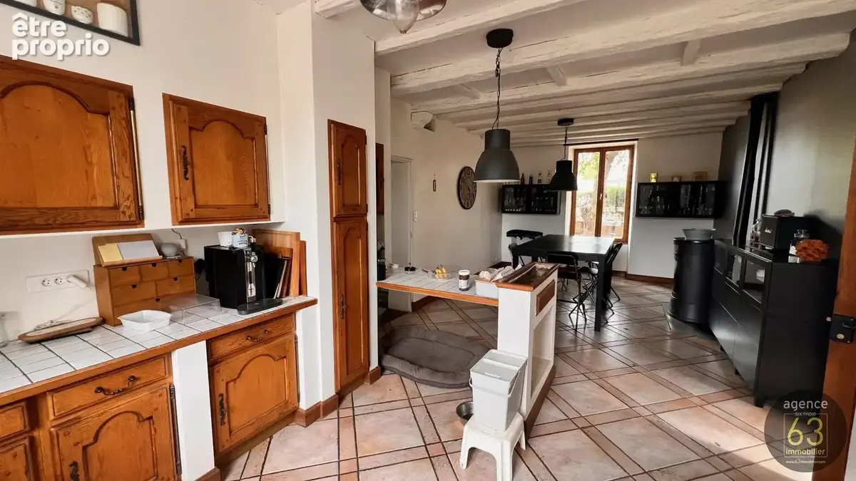 Maison 6 pièces 261 m² à vendre à Saint-Germain-Lembron (63340) - photo 7