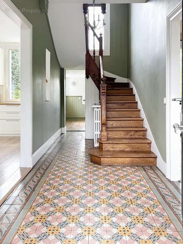 Maison 163 m² à Lisieux  - photo 4