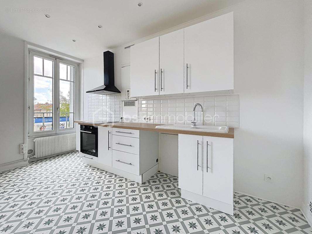 Appartement bld Jamin proche centre - photo 3