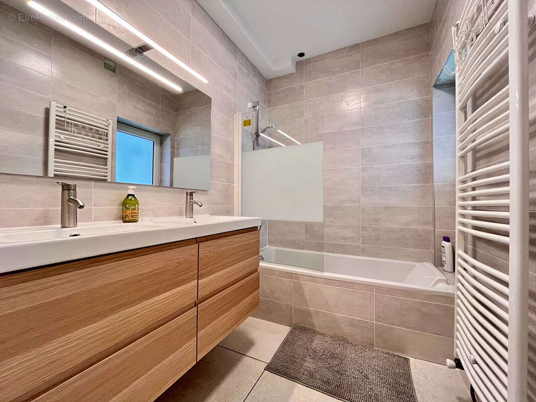 Saint-herblain bouvardière - maison 142m² avec jardin - photo 8