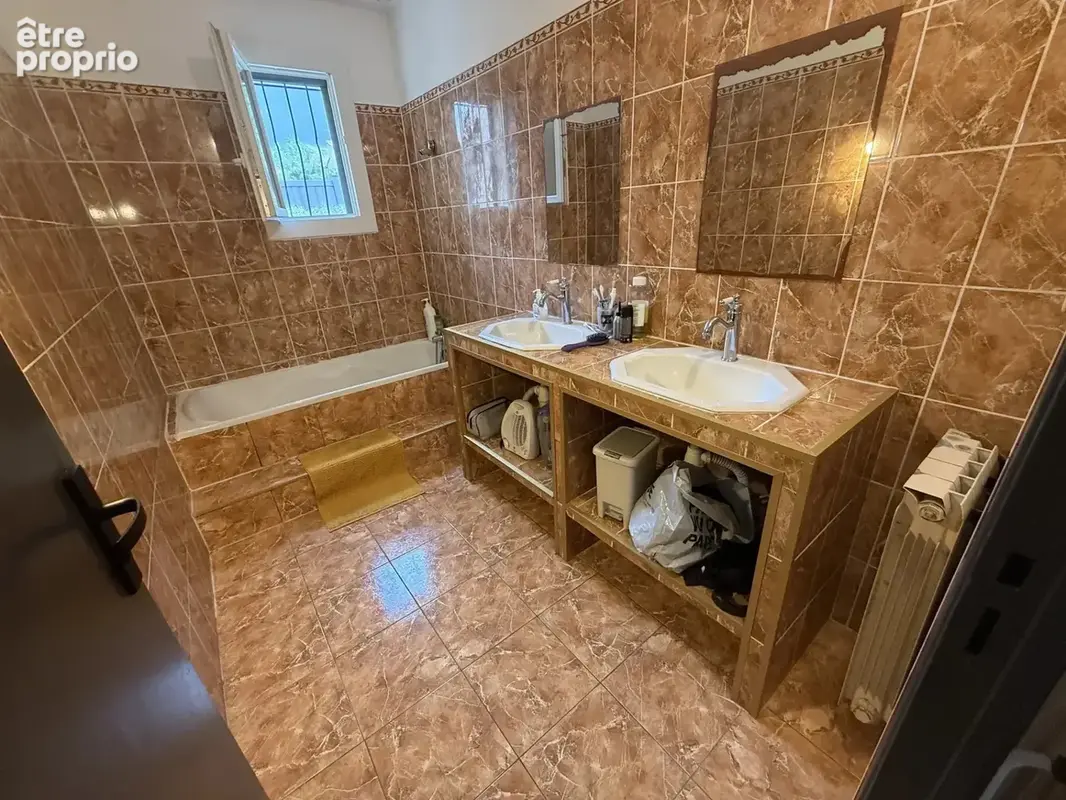 Villa T5 avec garage et piscine - photo 16