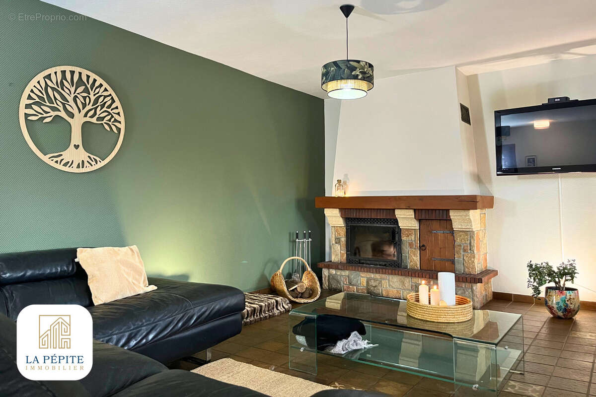 Maison à MECQUIGNIES