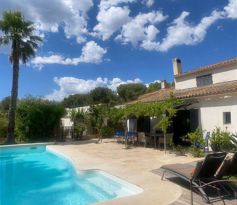 Maison à vendre 7 pièces SANARY SUR MER (83) - photo 15