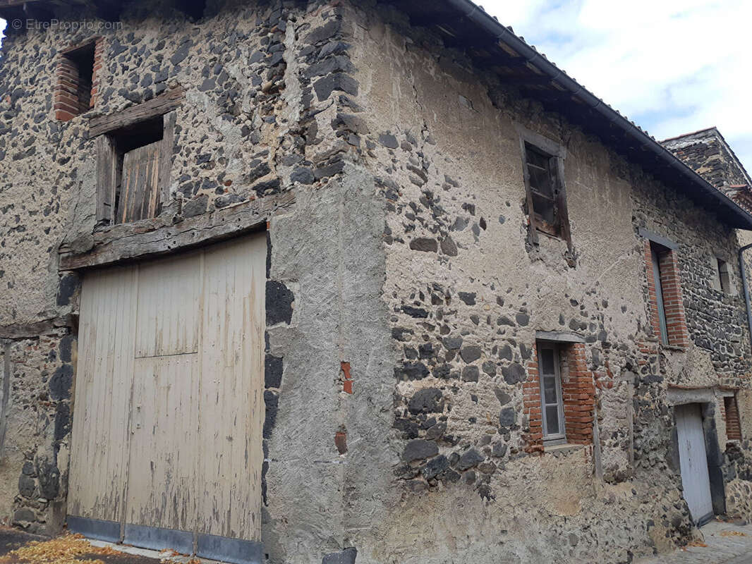 Maison à LAMOTHE