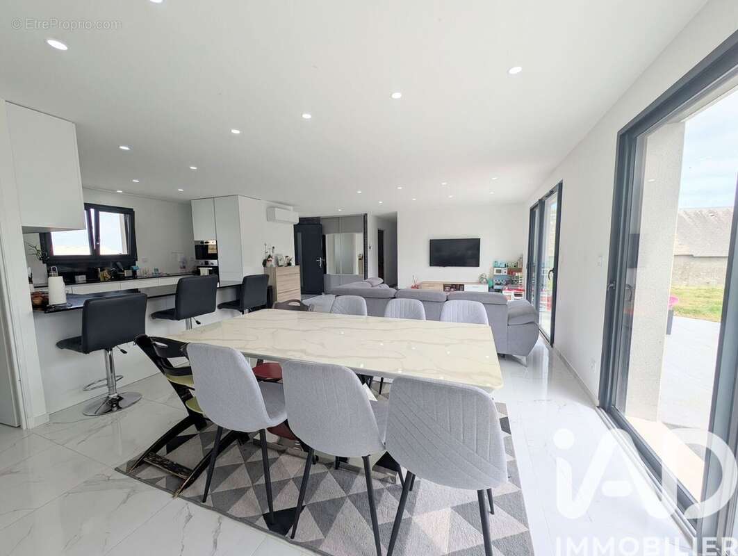 Maison 116 m² à Merilheu  - photo 4