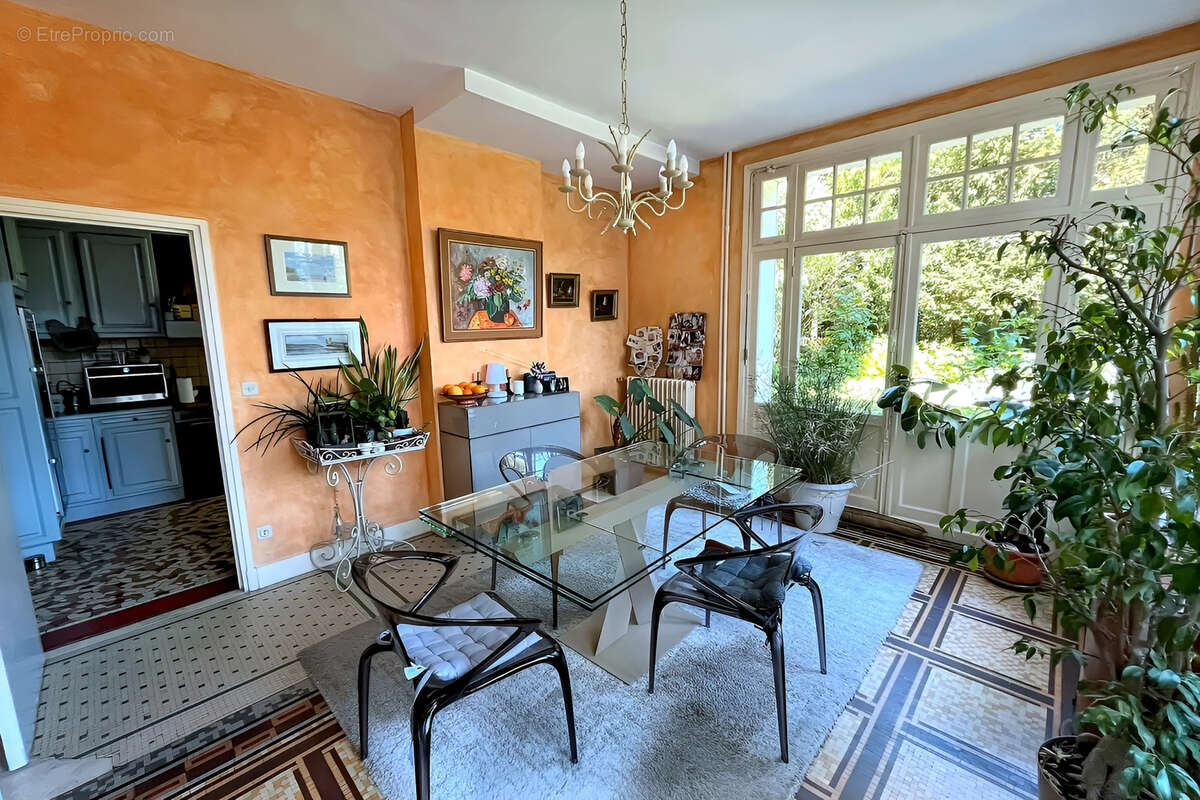 Maison à MEAUX