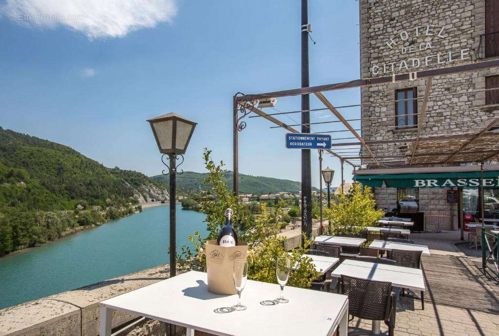 Autre à SISTERON