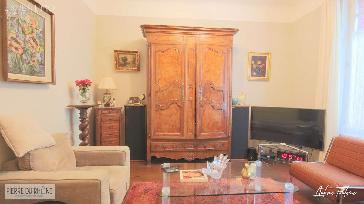 Maison à PIERRE-BENITE