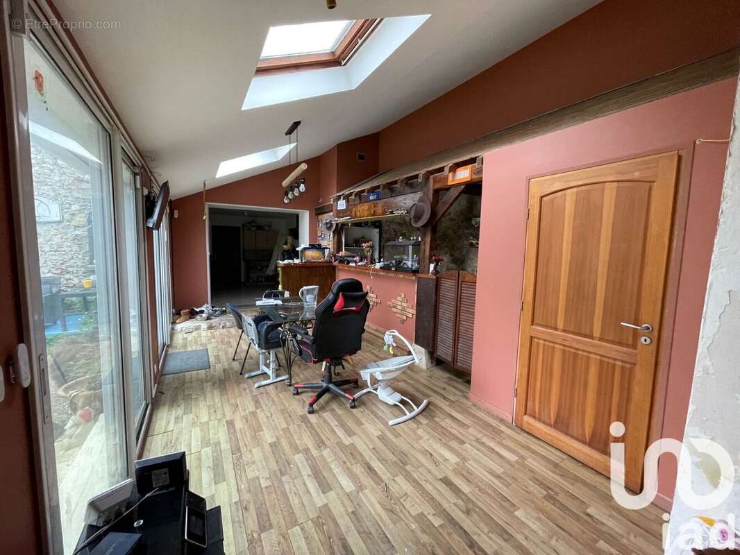 Photo 5 - Maison à NOGENT-L&#039;ARTAUD