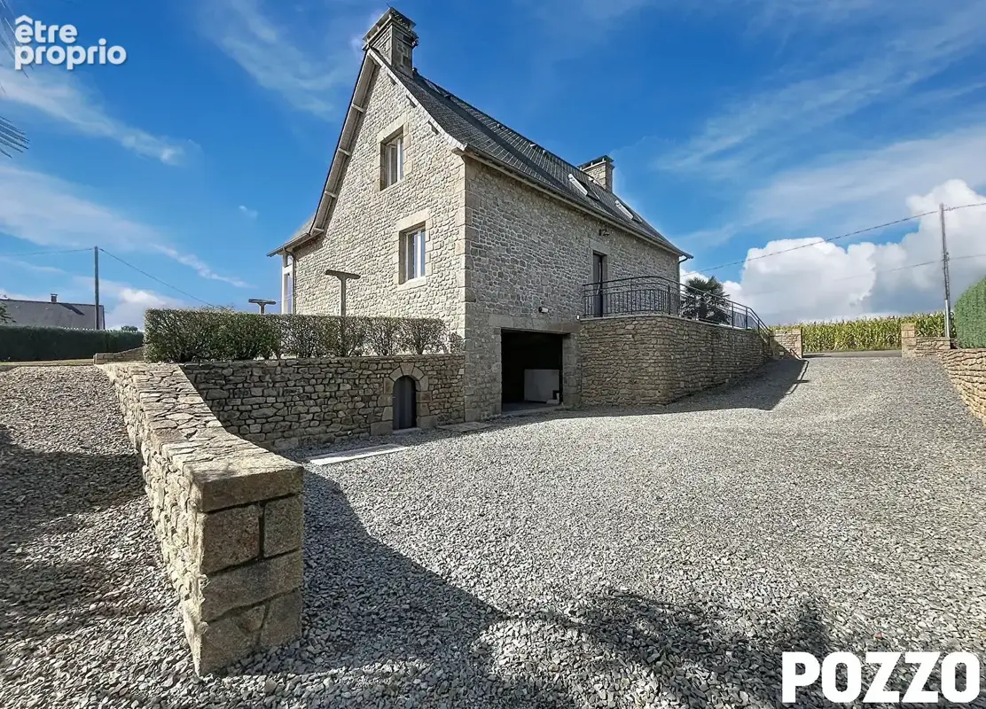 A Vendre - Grandparigny - Maison 6 pièce(s) 142 m² - VIE DE PLAIN-PIED - QUALITE DE CONSTRUCTION - photo 3