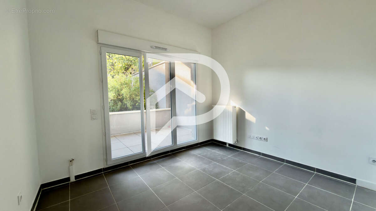 Appartement à AULNAY-SOUS-BOIS
