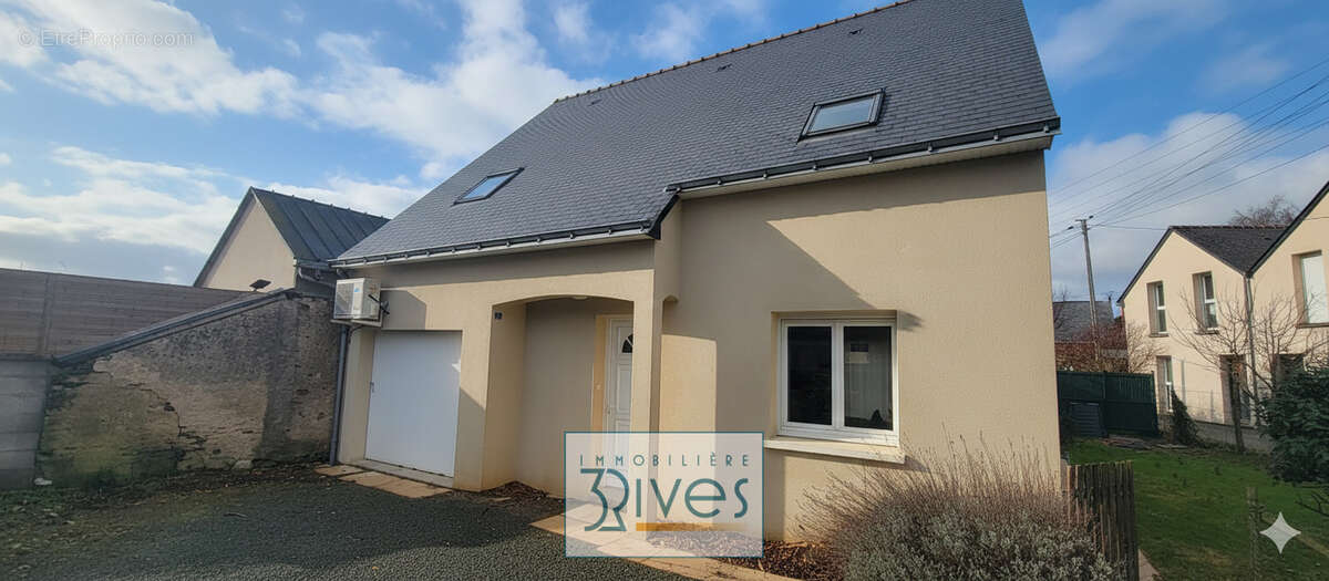 Maison à SAINT-SATURNIN-SUR-LOIRE