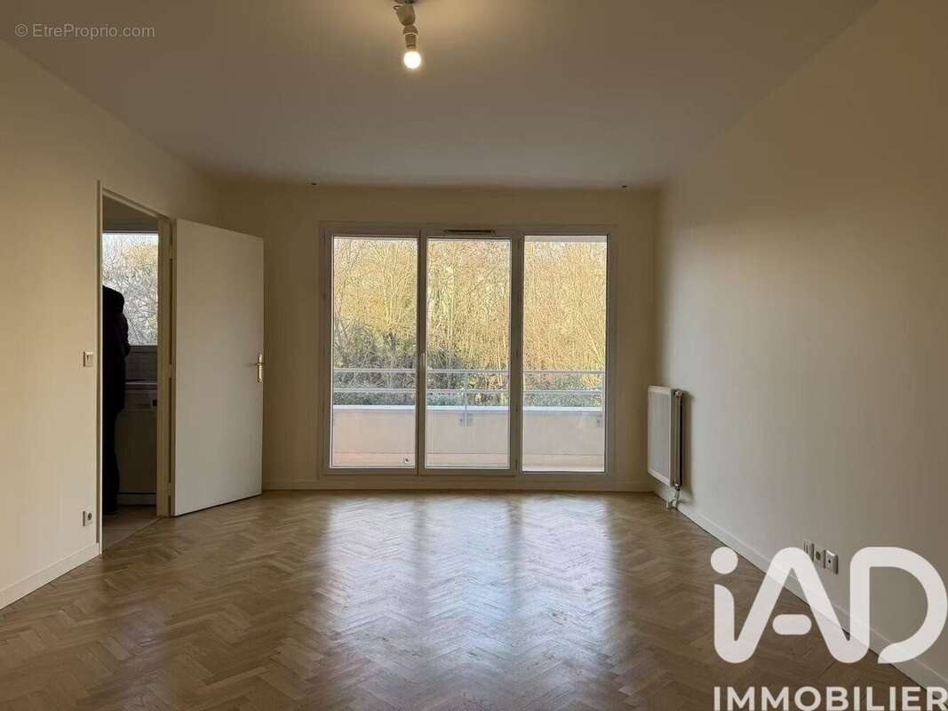 Photo 3 - Appartement à VITRY-SUR-SEINE