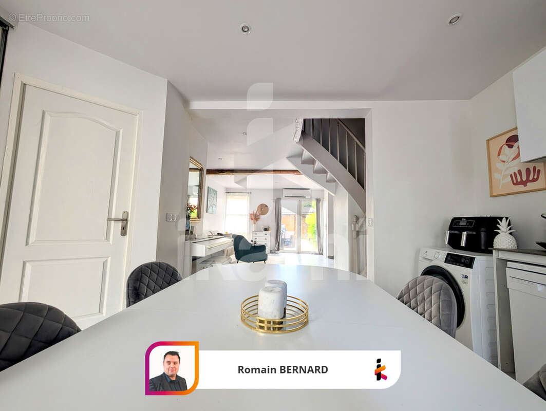 Maison 4 pièces 100 m2 - photo 4