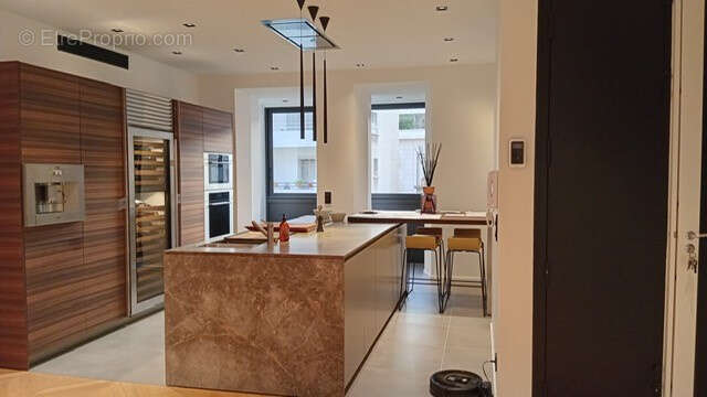 Appartement à MARSEILLE-8E