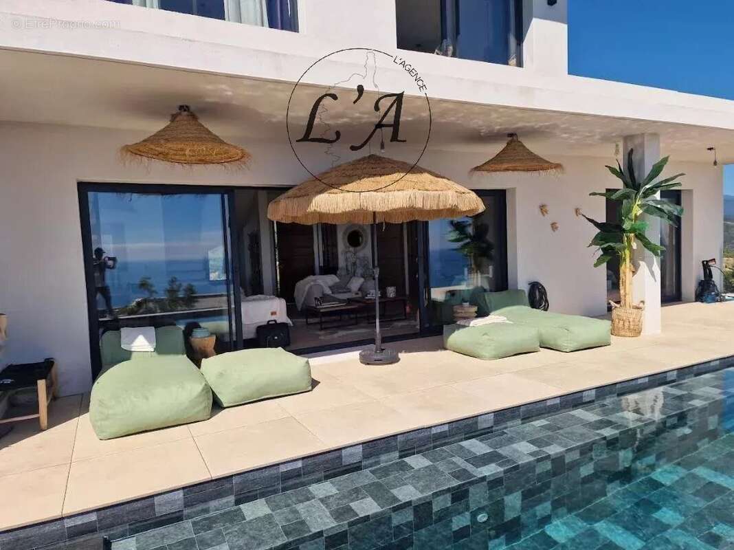 Appartement à SARI-SOLENZARA