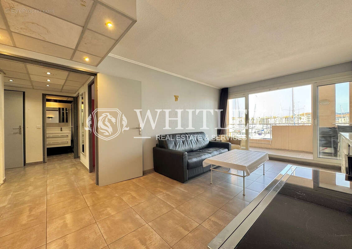 Appartement à FREJUS