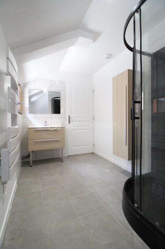 Maison de ville rénovée - photo 10