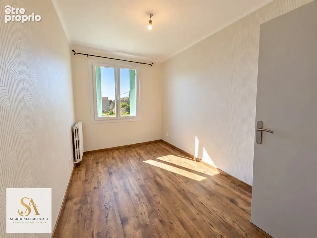 PUICHÉRIC – Maison familiale rénovée 115 m² – 3 chambres – terrasse, jardin et garage – DPE C - photo 9
