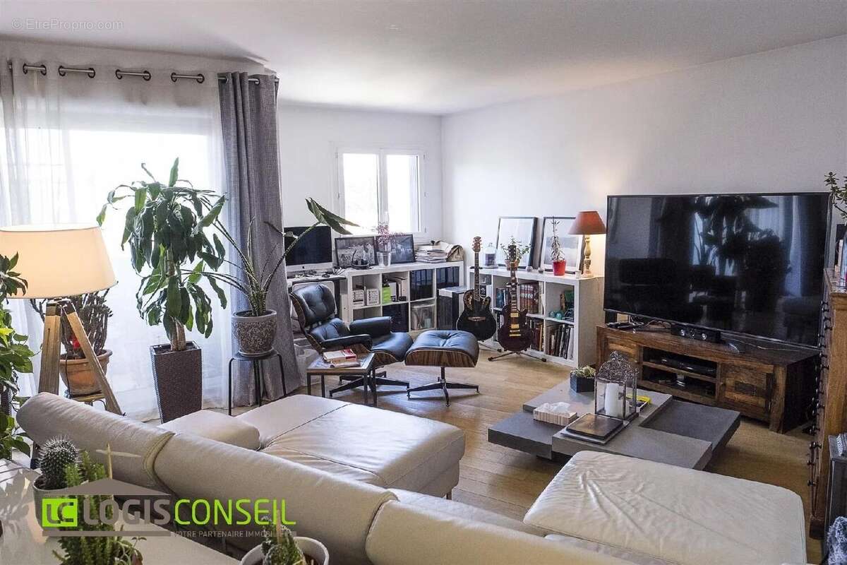 Appartement à CHATENAY-MALABRY