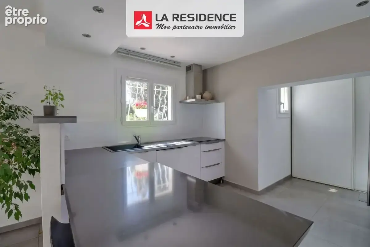 Maison 6 pièces 150 m² à vendre à Frejus (83600) - photo 9