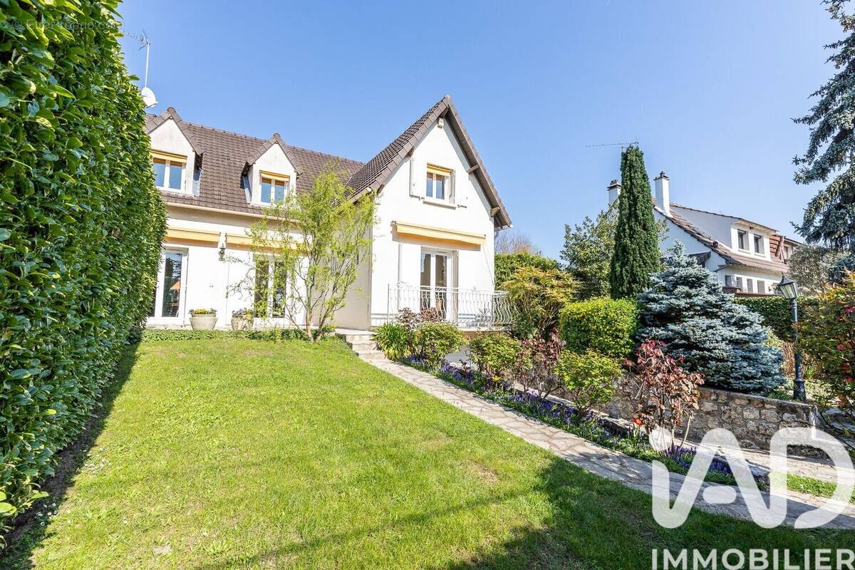 Photo 1 - Maison à CHILLY-MAZARIN