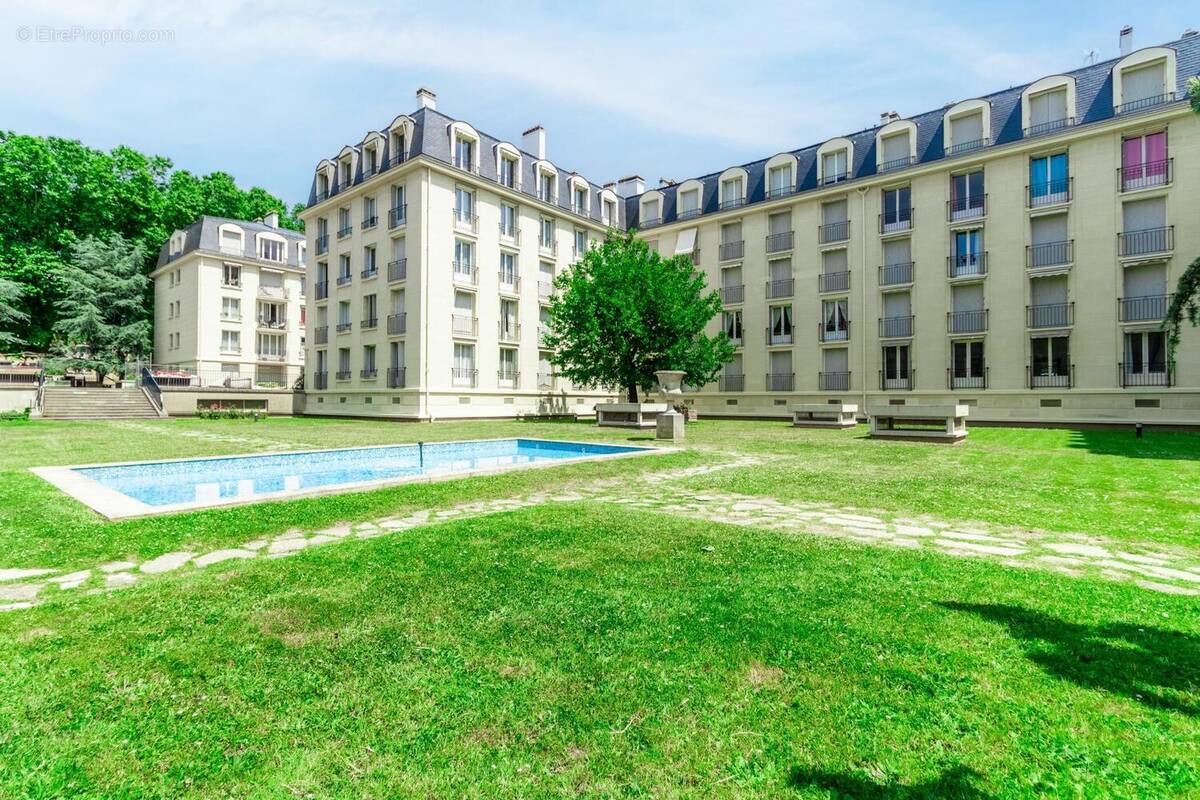 Photo 1 - Appartement à VERSAILLES