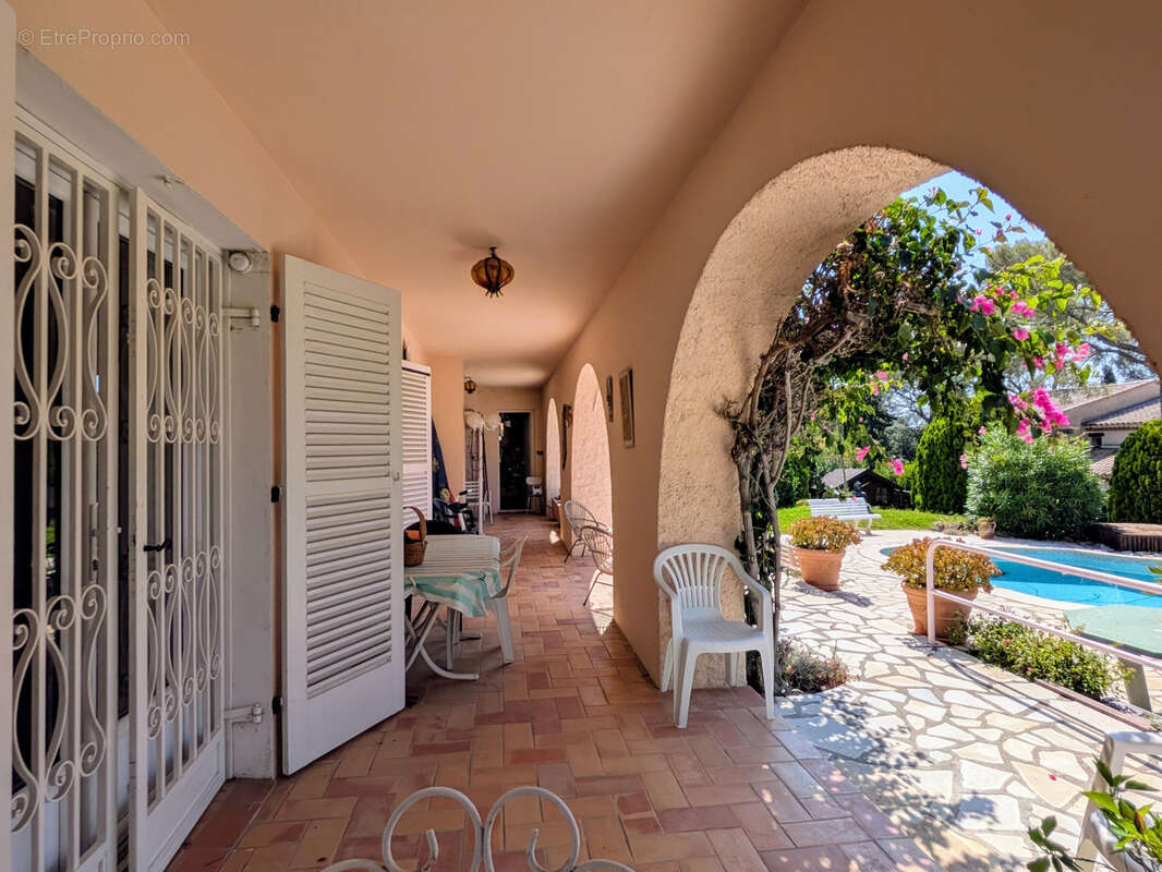 Maison à SAINT-RAPHAEL