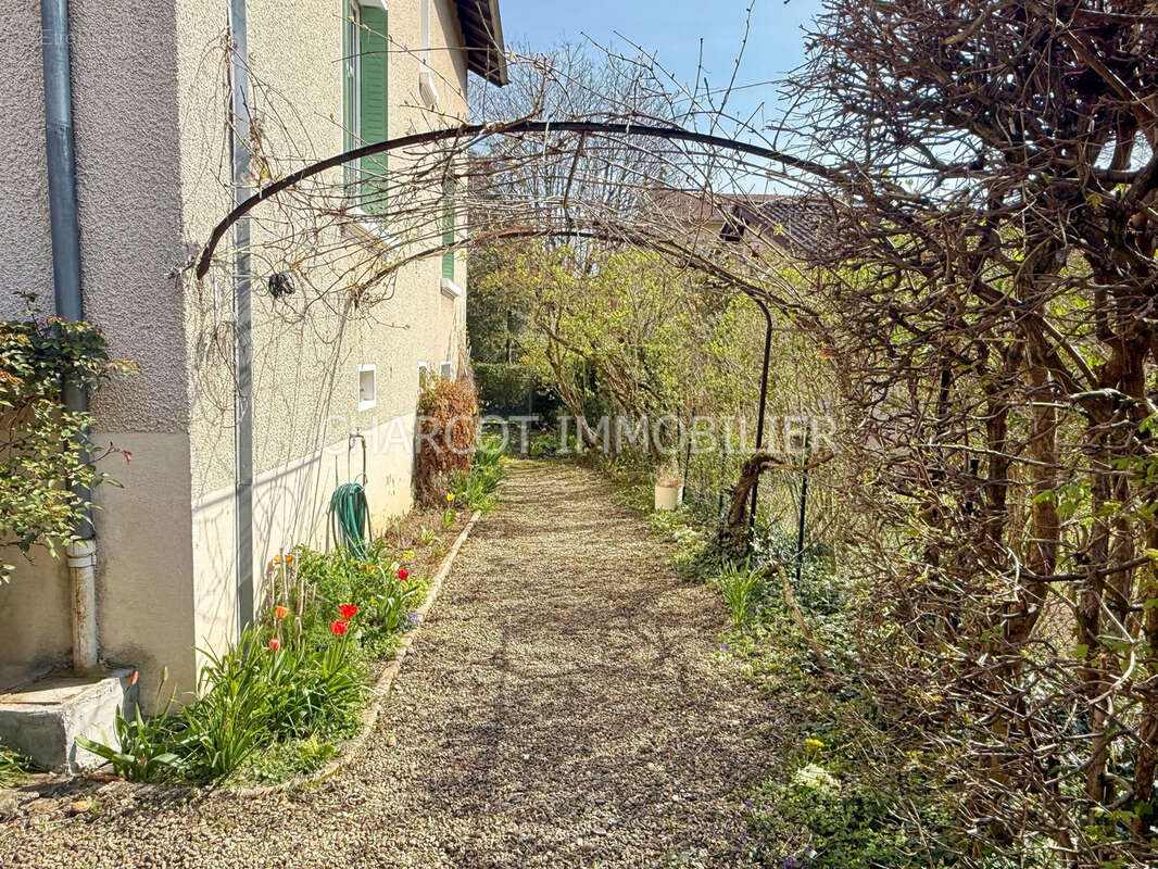 Maison à LYON-5E