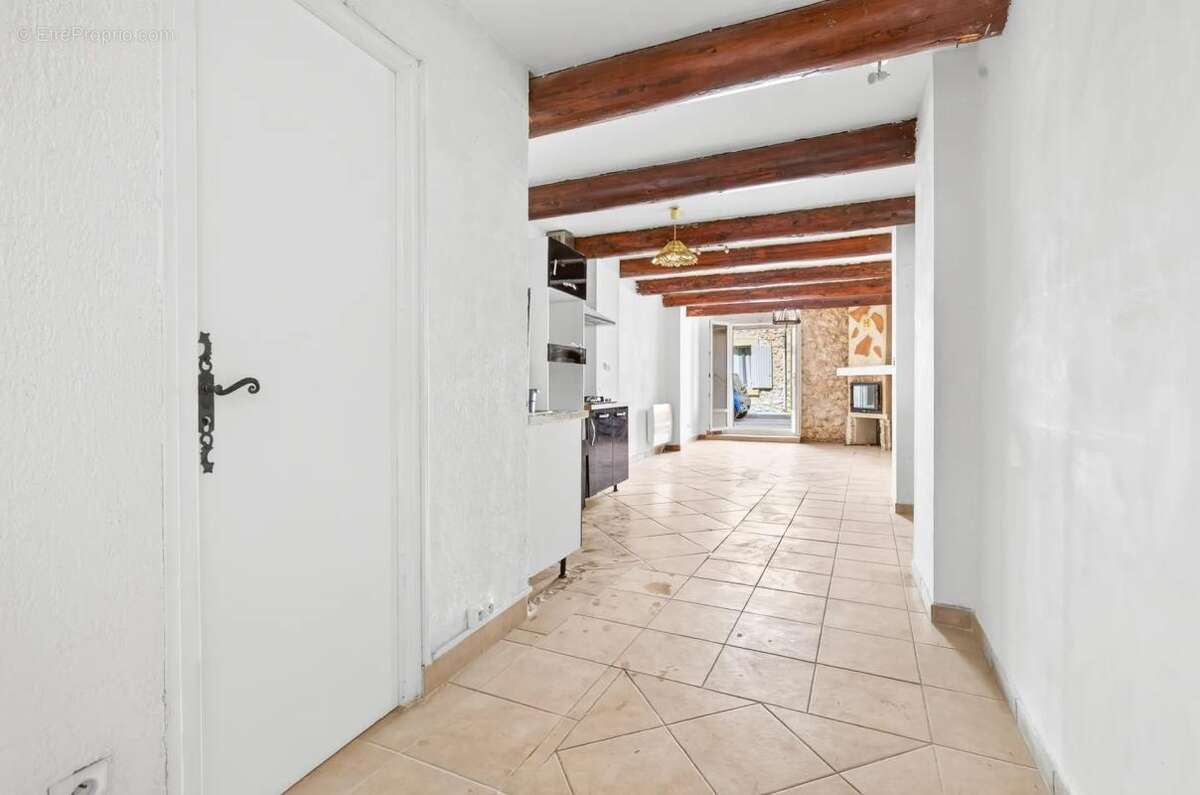 Maison de 4 pièces de 78 m² à La Roque-d'Anthéron - photo 12