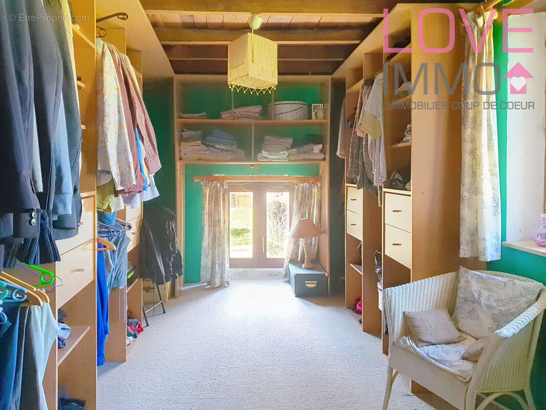 Maison à LA BATIE-DIVISIN