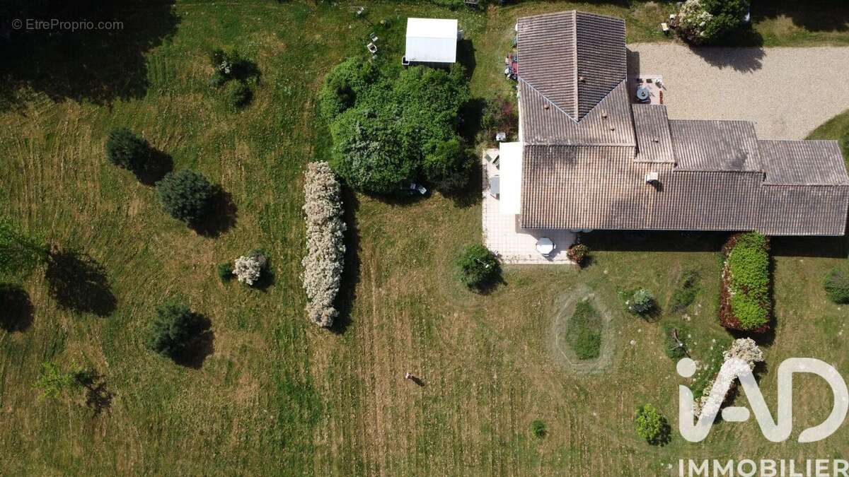 Photo 3 - Maison à MONTPON-MENESTEROL