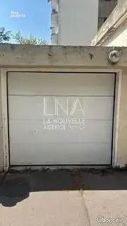 Parking à LES LILAS