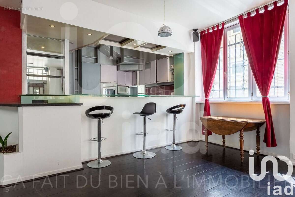 Photo 8 - Appartement à PARIS-18E