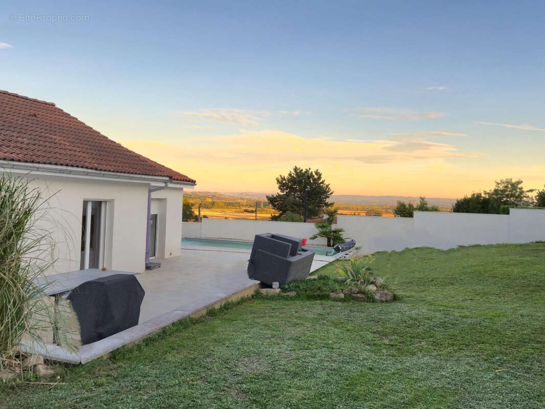 Maison à SATOLAS-ET-BONCE