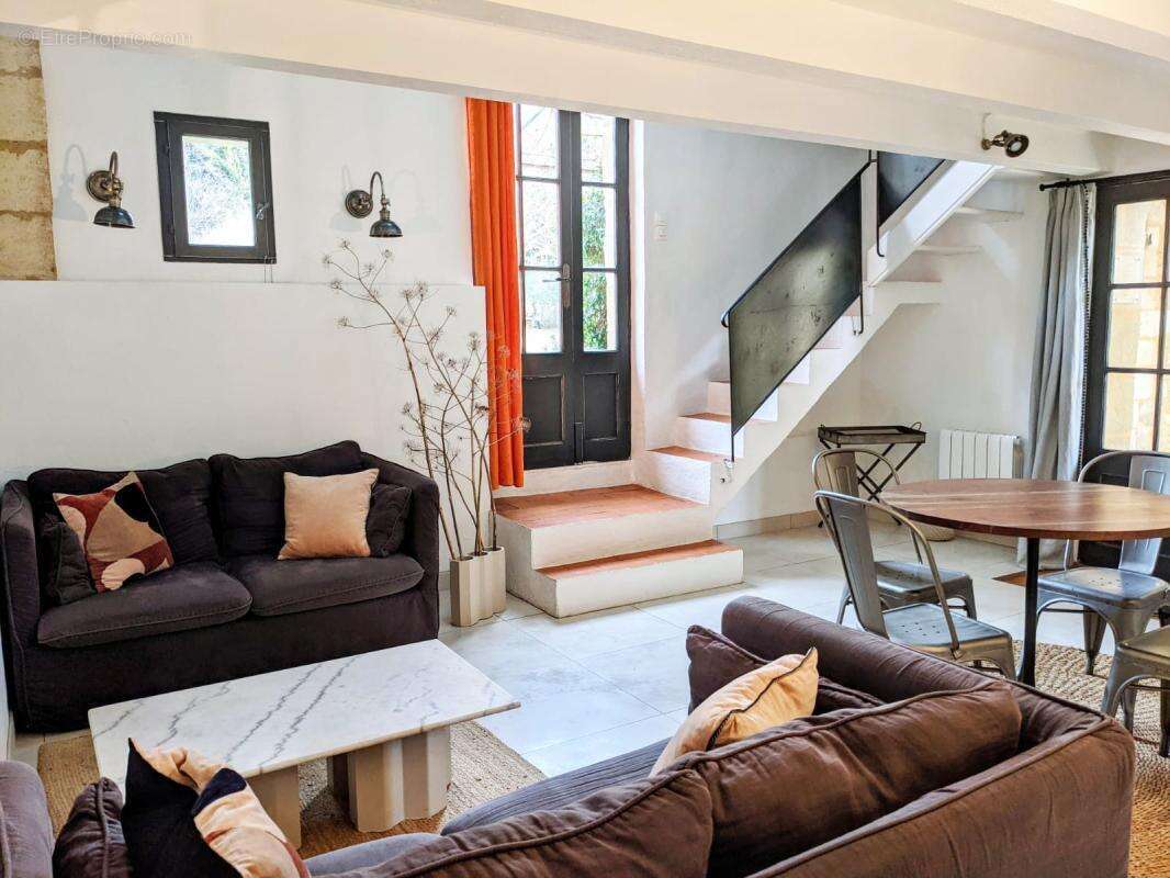 Maison à UZES
