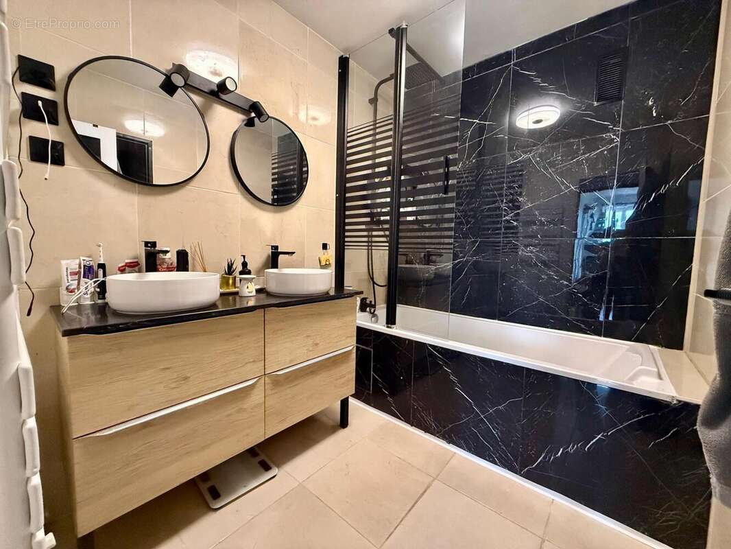 Photo 7 - Appartement à LE PLESSIS-BOUCHARD