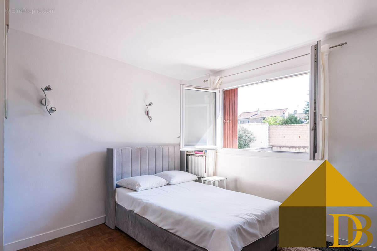 Appartement 89 m² à Maisons-Alfort  - photo 6
